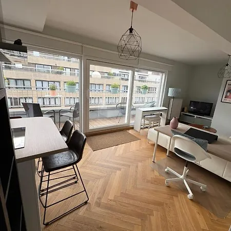 Cosy Penthouse With Balcony In Center * Ostend