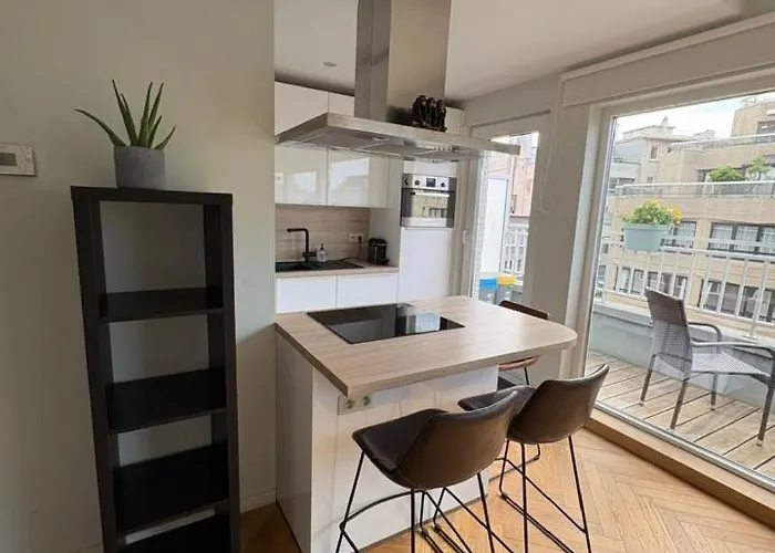 Apartment Cosy Penthouse With Balcony In Center Ostend