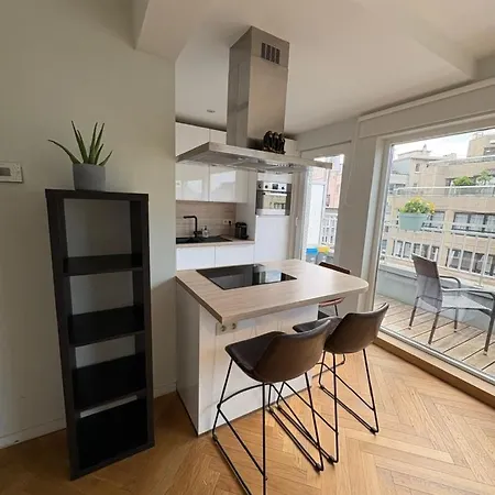 Apartamento Cosy Penthouse With Balcony In Center Ostend